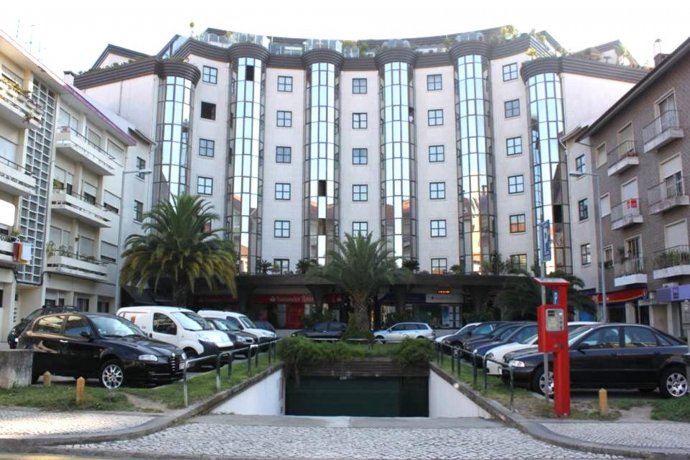 Lojas Edificio Moitalta